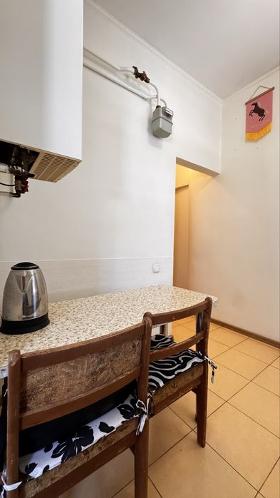 Здам 2 х кімнатну квартиру з АО по вул Бердичівській і кондиціонером