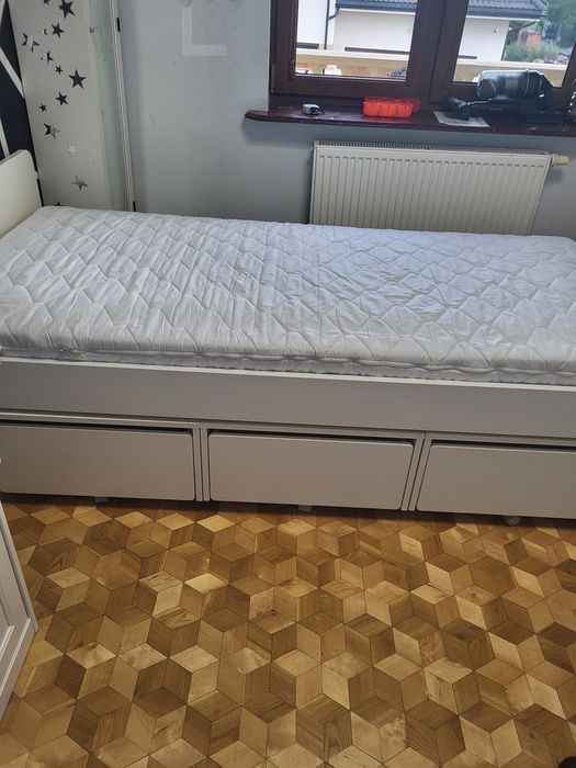 Łóżko ikea Slakt