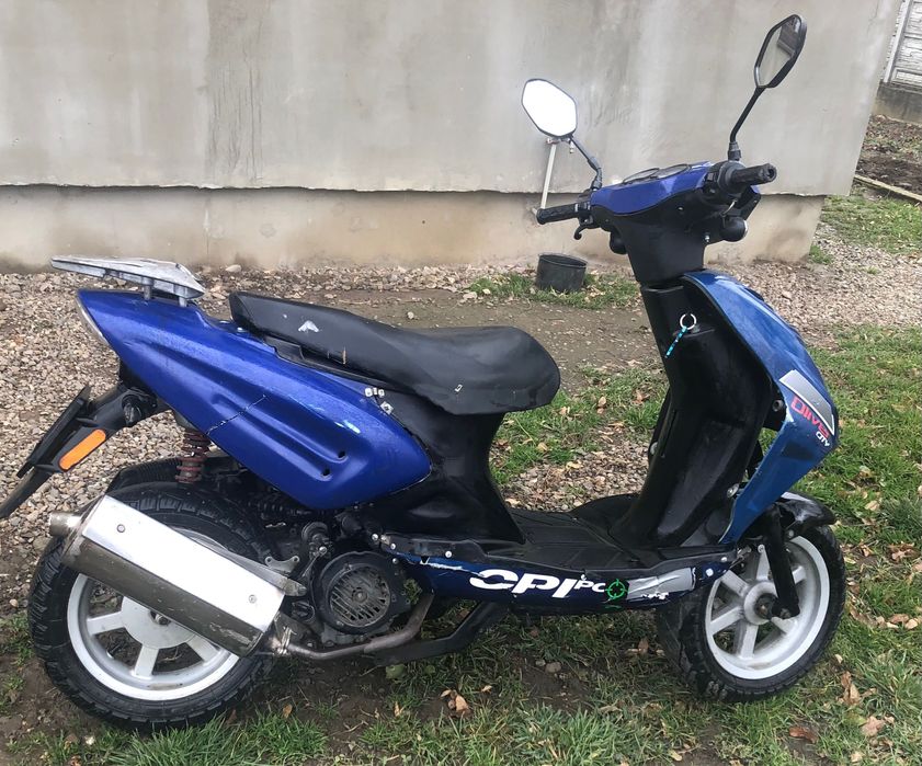 Скутер 150 кубів