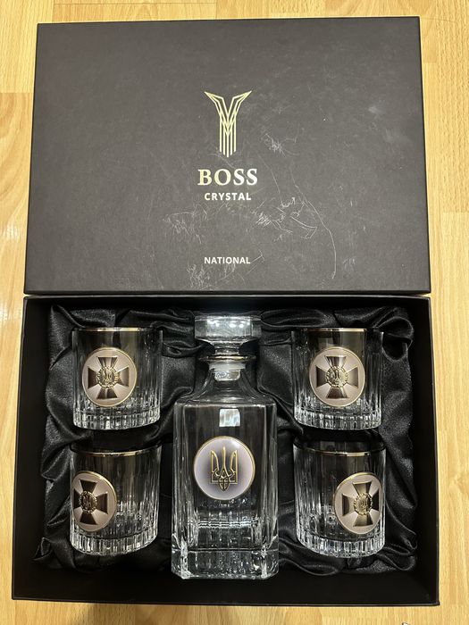 Набір для віскі BOSS KRYSTAL