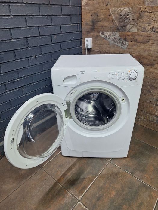 Дешева пральна машина Candy. Техніка з Європи