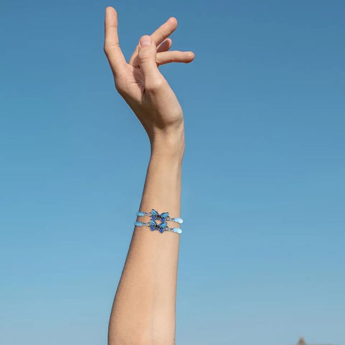 Pulseira/tornozeleira borboletas em tons azul, rosa, verde, amarelo