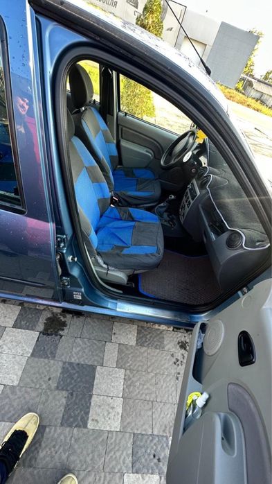 Продам dacia logan 1.4