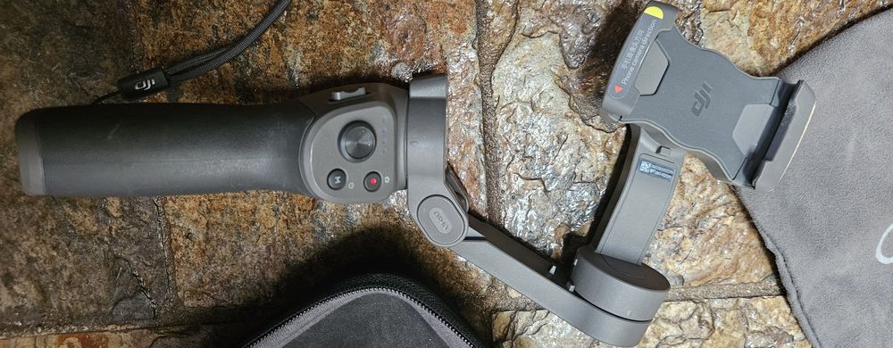 DJI Osmo mobile 3 combo