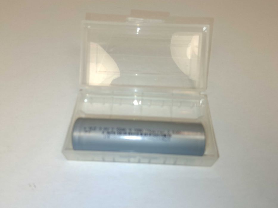 J189 Akumulator Ogniwo Li-Ion 18650 YLE 3.6V 2550mAh 9.18Wh Nowe