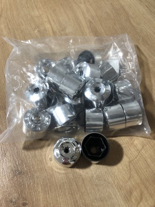 Колпачки на болты гайки VW