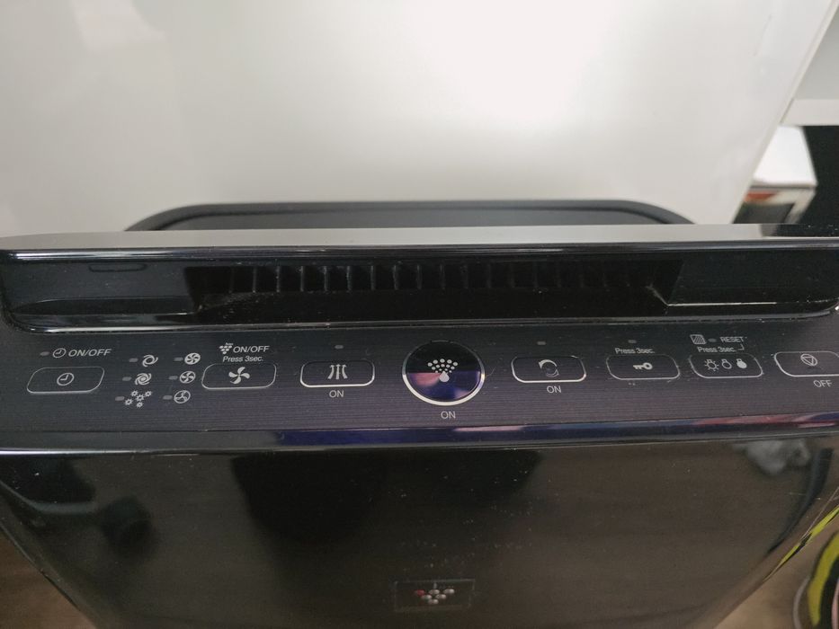 Oczyszczacz powietrza Sharp KC-D40EUB
