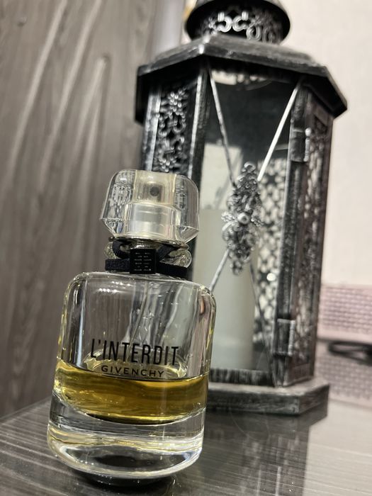 Парфумована вода Gevenchi  L’INTERDIT, оригінал, пів флакона майже