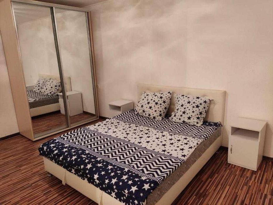 Аренда апартаментов в Голосеевском районе, возле ВДНХ.