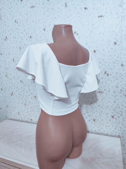 Продам красивую блузку топик для девочки подростка р 152-156