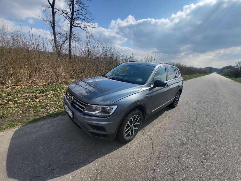Volkswagen Tiguan  2019 — 7 місць Повний привід| Панорама.
