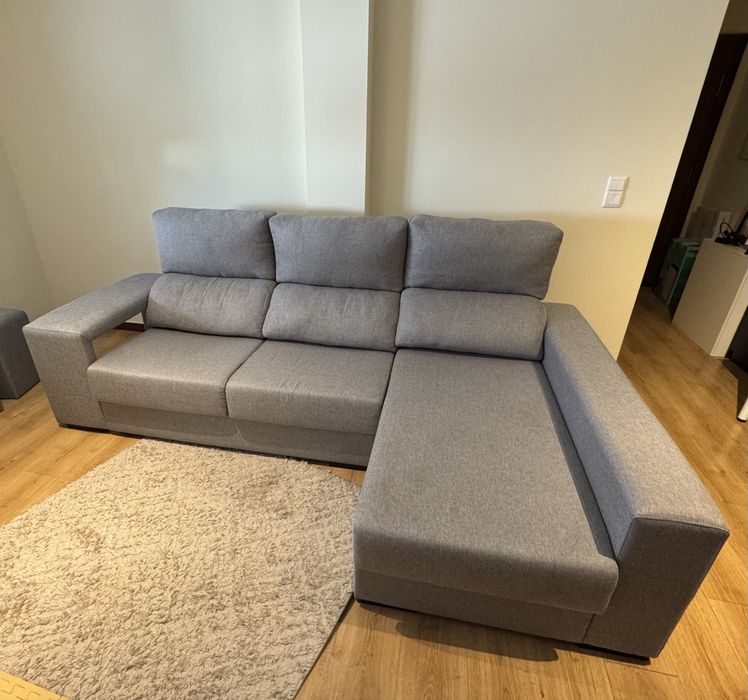 Sofá 3 lugares com chaise longue