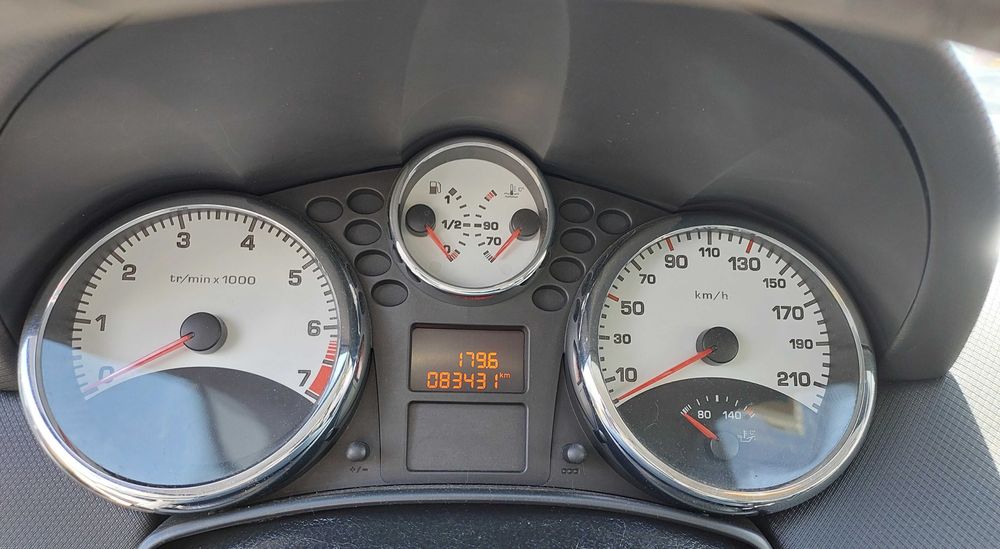 Peugeot 207 CC 1.6 THP Sport