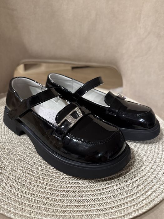 Туфельки дівочі 35 розмір