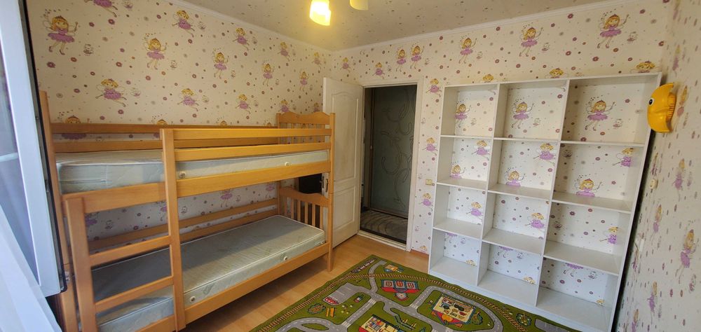 сдам 3комн квартиру на Ромаксе