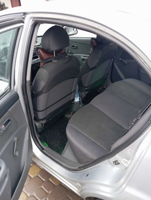 Кіа Rio продається