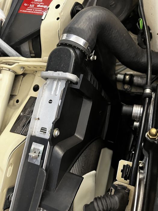 Chłodnica wody OEM BMW E24 M6 M635CSi E28 M5 M88/3 S38B35 E30 swap now