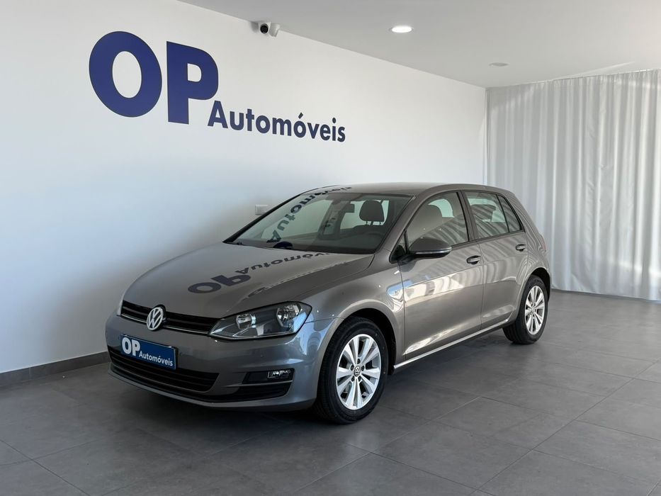 VW Golf 1.6 TDi Confortline DSG