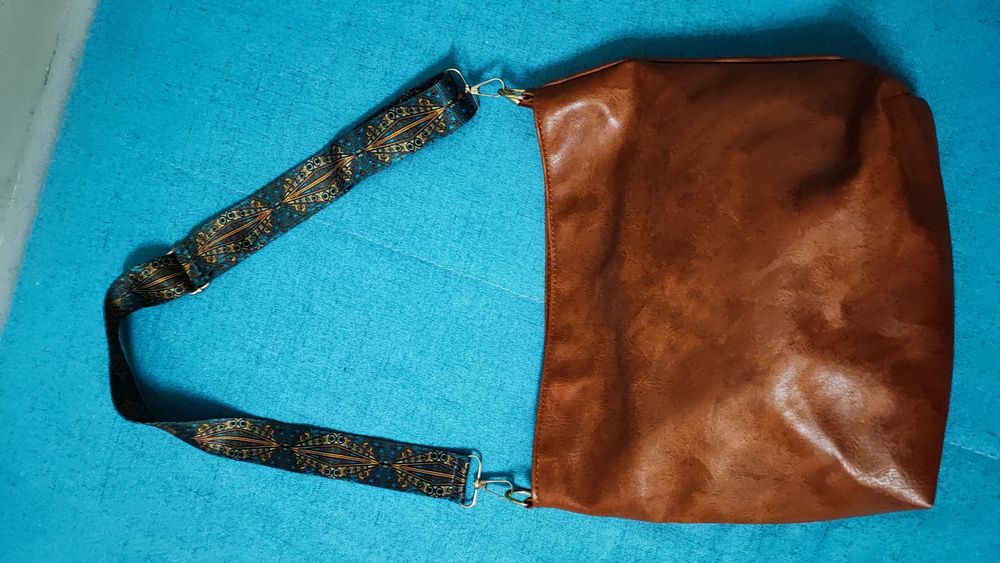 Torebka damska z parcianym paskiem nowa