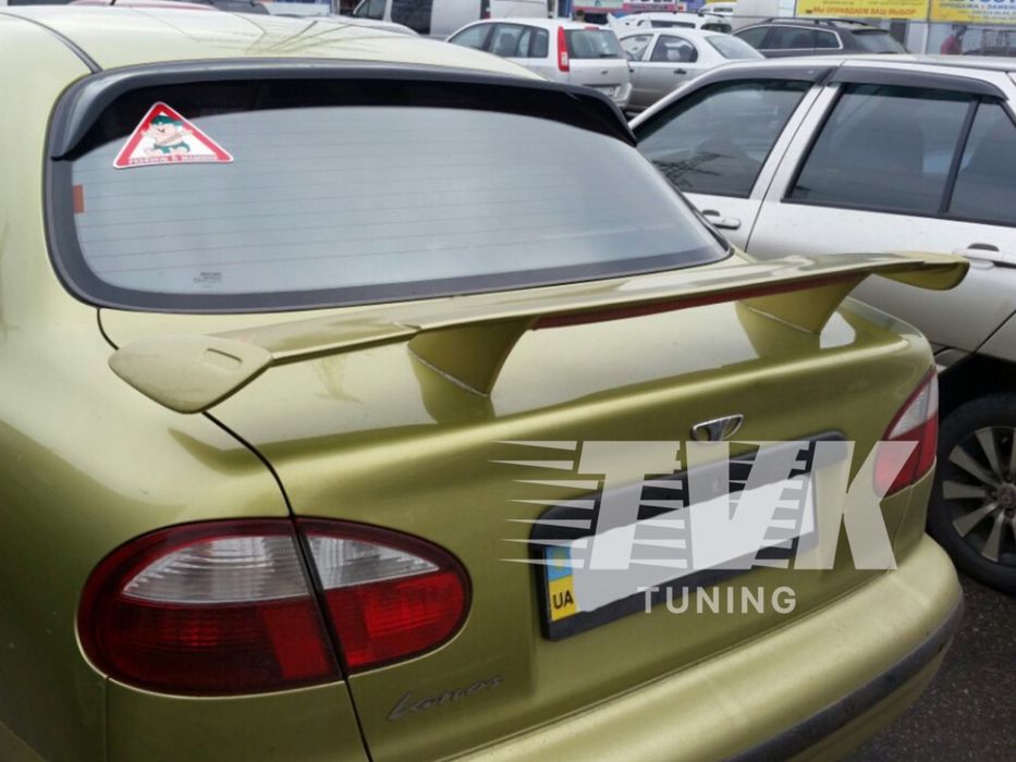 Спойлер   Пілот  универсальн ВАЗ , Chevrolet Aveo,,Daewoo