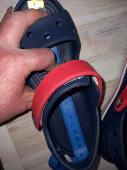 Сандали босоножки крокс crocs