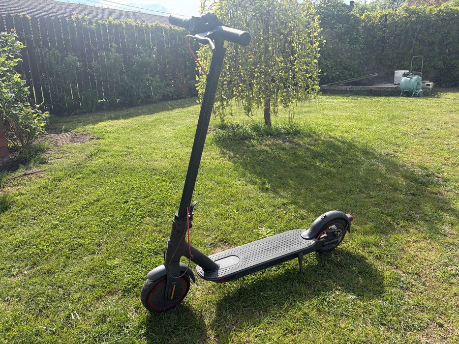 Mi Electric Scooter Pro 2