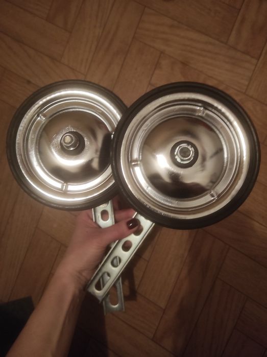 Дополнительные страховочные колёса на велосипед