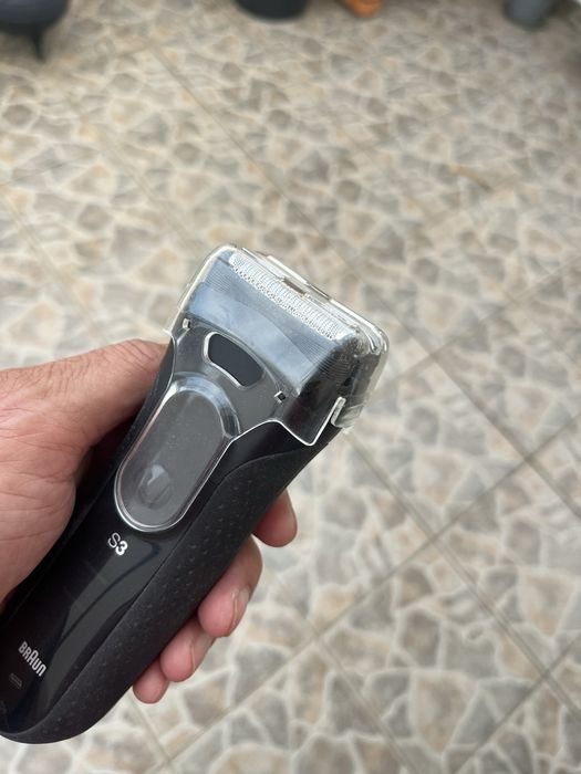 Maquina de barbear , Braun serie 3 .
