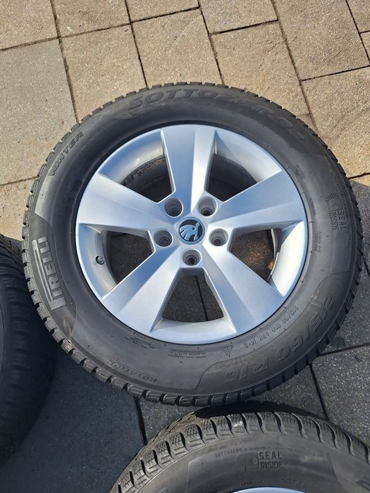 Koła zimowe Skoda superb III 215 60 r16