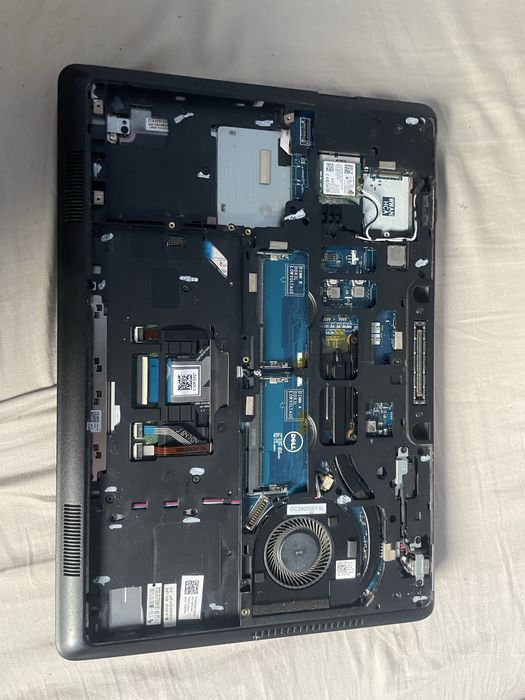 Dell lititude E5450 na czesci ekran klawiatura itp