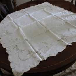 Baixa de preços. Sete peças diferentes com diferentes preços