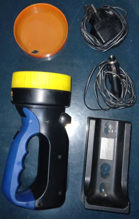 Справжній німецький ліхтар з магнітом