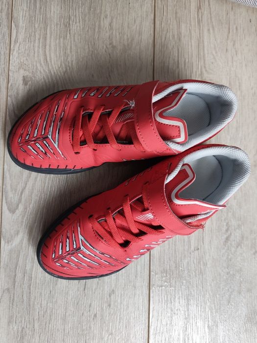 Buty do piłki nożnej Halówki Kipsta r.33