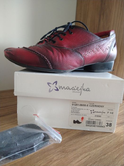 Półbuty Maciejka skóra czerwone bordowe 38 tęgość F 1/2 zapasowe fleki