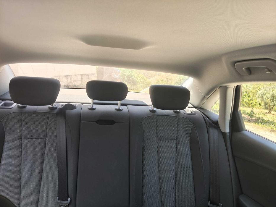 Audi A4 2.0 TDI Business Line
