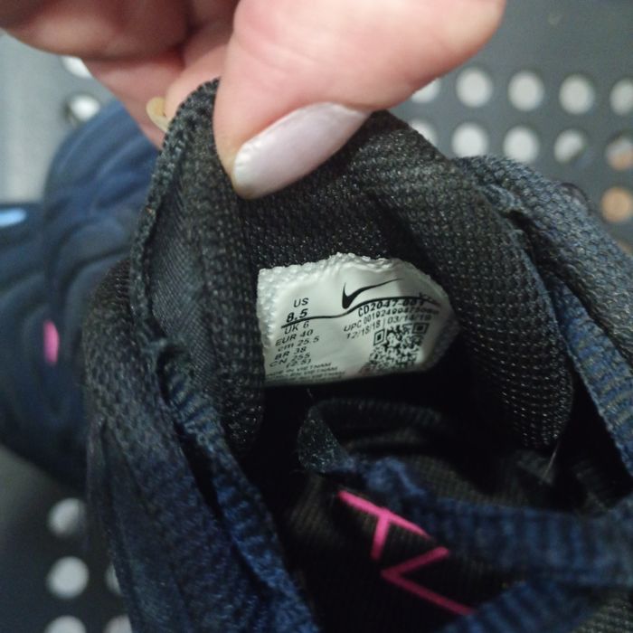 Buty Nike Aier Max 720