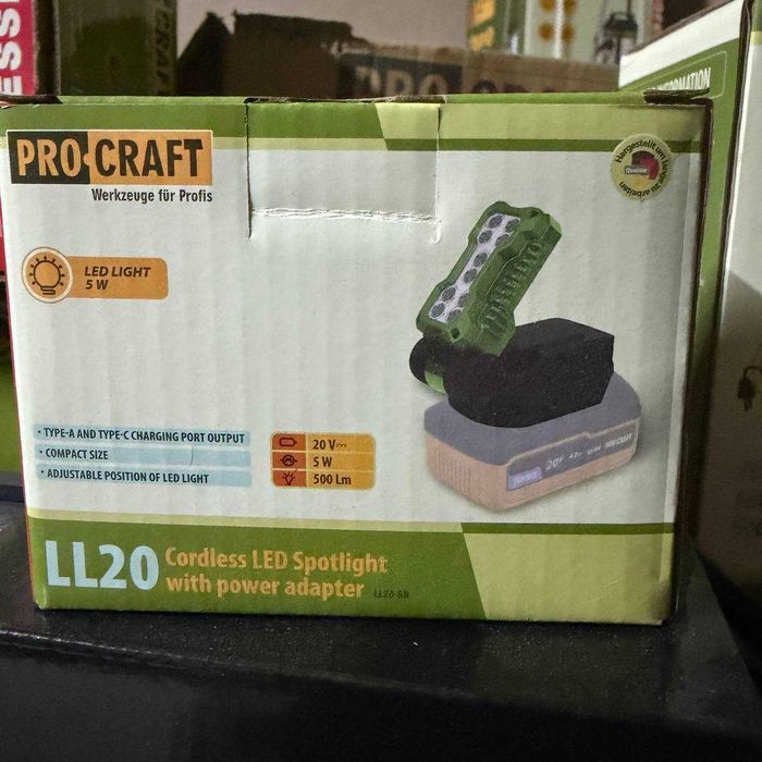 Адаптер та світлодіодний прожектор Procraft LL20 для акумулятора 20 В