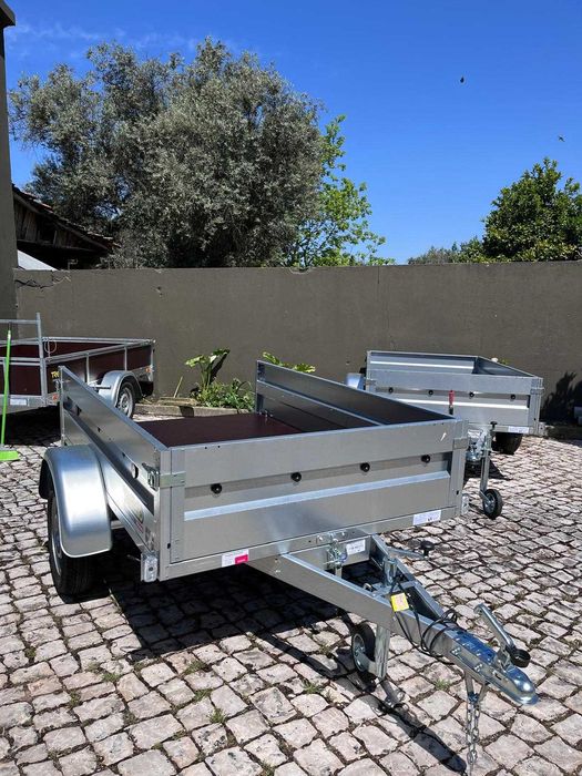 Atrelado para grande volume de carga geral! Reboque NOVO de 2560x1340