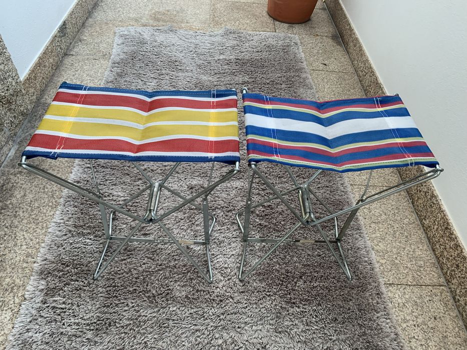 Bancos para piqueniques ou passeios