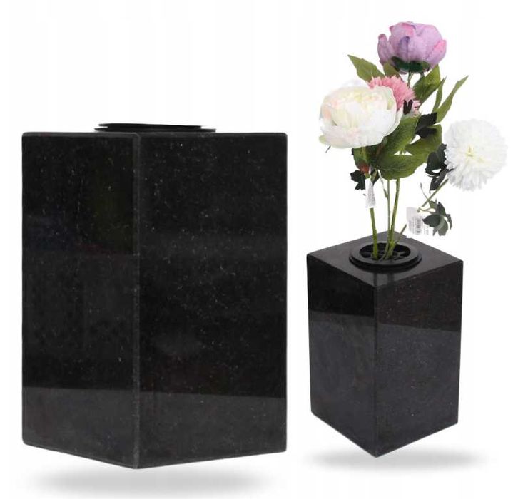Wazon Granitowy Nagrobny CZARNY  Kwadrat