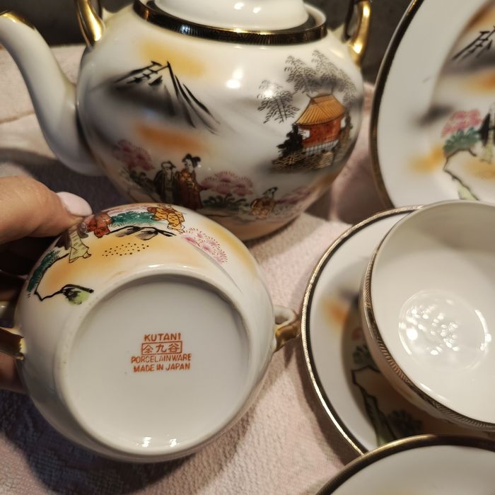 Japonska porcelana Kurami serwis kawowy