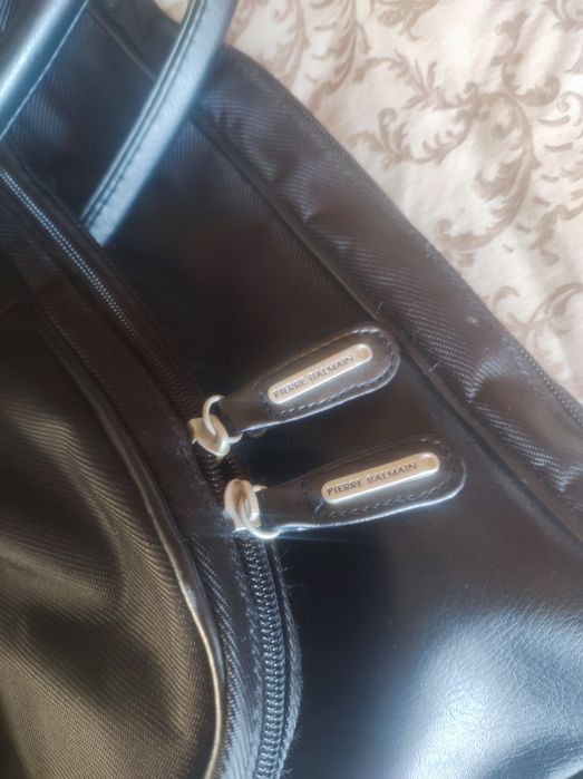 Mala Pierre Balmain nova