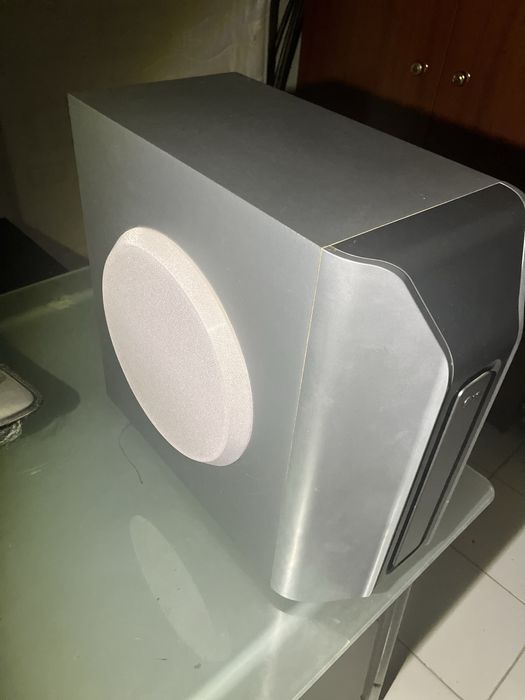 Subwoofer LG sistema LG  LHS-T6740W