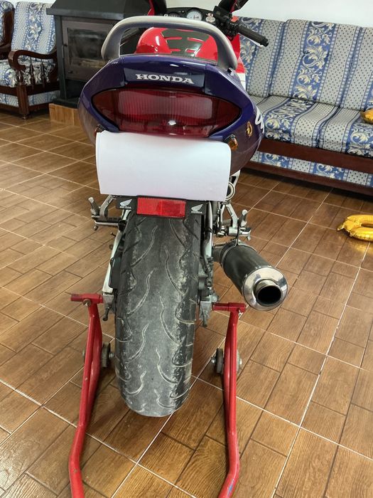 Moto Honda CBR 600 F
