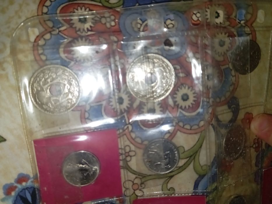 Lote de moedas portuguesas  só estas 5,1 escudo