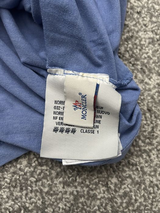 Футболка Moncler