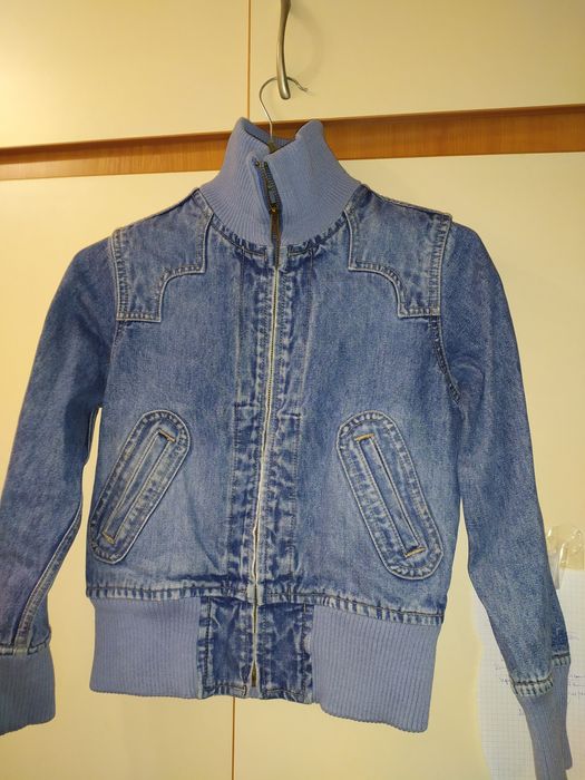 Джинсовая куртка для девочки