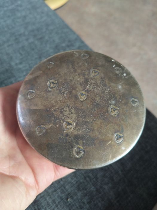 Posrebrzane puzderko średnica 10.5 cm