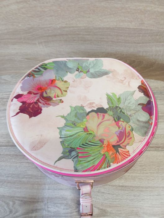 Kosmetyczka Ted Baker