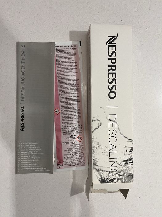 Nespresso - Máquina, Aerocino e Bonbonnière